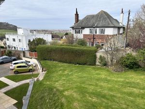 Photo 23- click for photo gallery